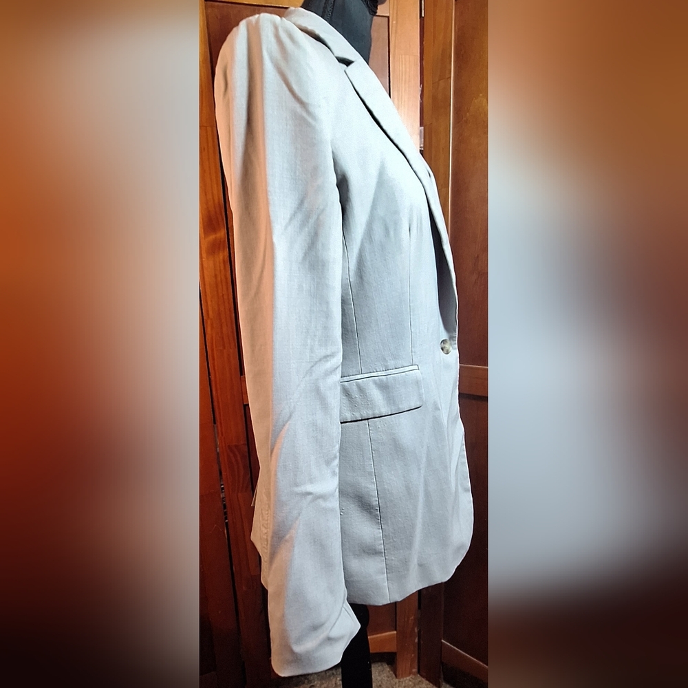 BANANA REPUBLIC Light Gray Stretch Blazer - Picture 2 of 9